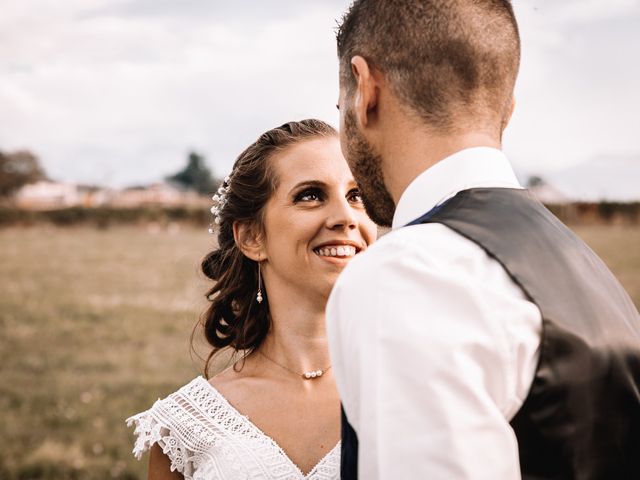 Le mariage de Julien et Priscilla à Saint-Jeoire-Prieuré, Savoie 9