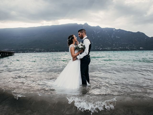 Le mariage de Julien et Priscilla à Saint-Jeoire-Prieuré, Savoie 1