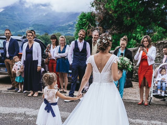 Le mariage de Julien et Priscilla à Saint-Jeoire-Prieuré, Savoie 61