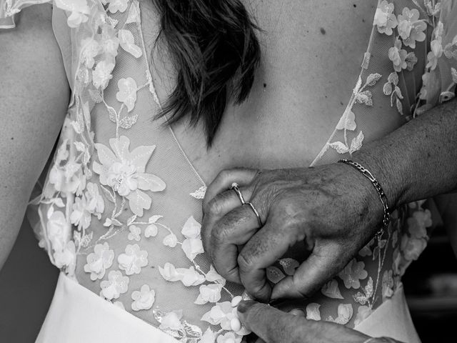 Le mariage de Alexandre et Magdalena à Angoulême, Charente 28