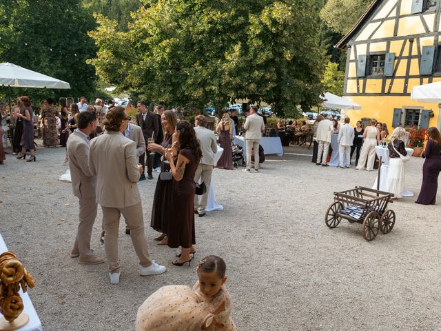 Le mariage de Steven et Céléna à Bartenheim, Haut Rhin 7