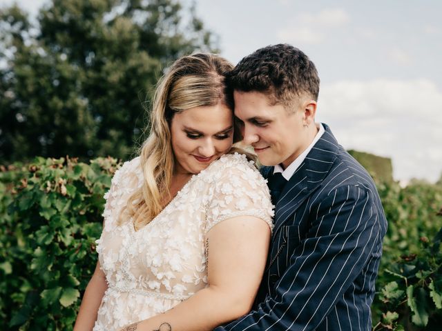 Le mariage de Jérémy et Elise à Saint-Laurent-des-Combes, Charente 26