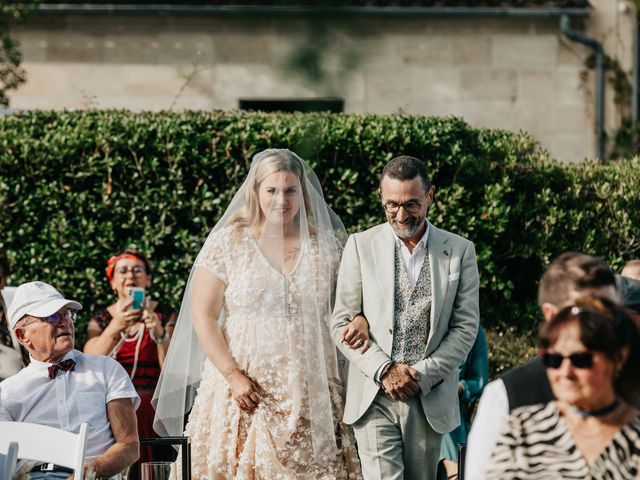 Le mariage de Jérémy et Elise à Saint-Laurent-des-Combes, Charente 40