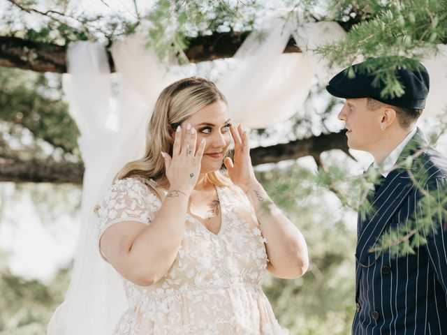 Le mariage de Jérémy et Elise à Saint-Laurent-des-Combes, Charente 51