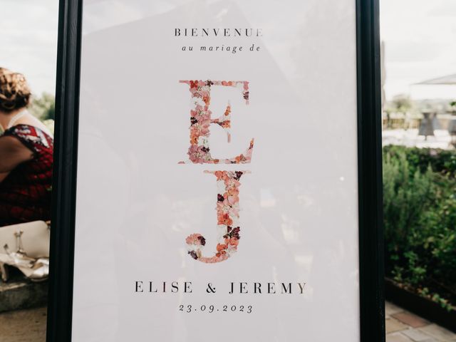 Le mariage de Jérémy et Elise à Saint-Laurent-des-Combes, Charente 56