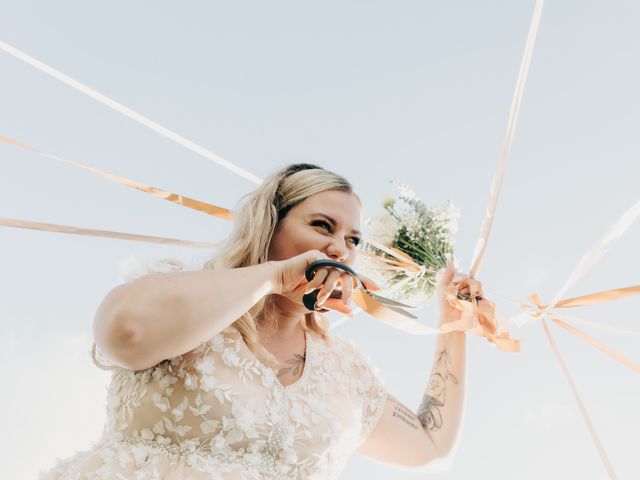 Le mariage de Jérémy et Elise à Saint-Laurent-des-Combes, Charente 66