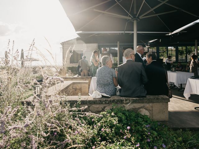 Le mariage de Jérémy et Elise à Saint-Laurent-des-Combes, Charente 72