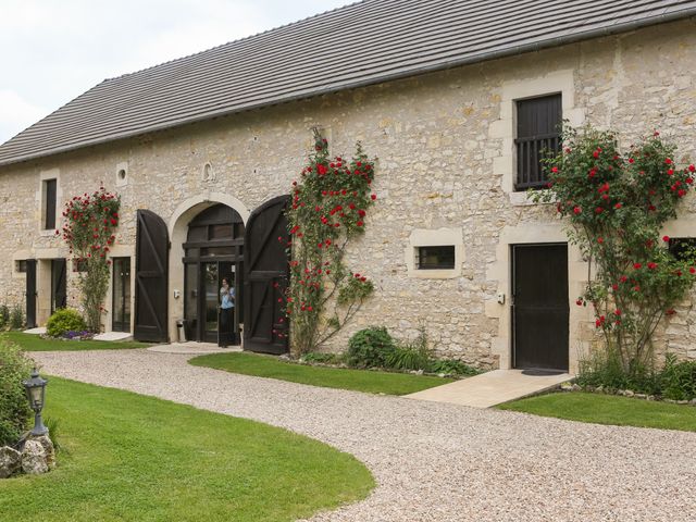 Le mariage de Samuel et Lucie à Beaulieu-sur-Loire, Loiret 3
