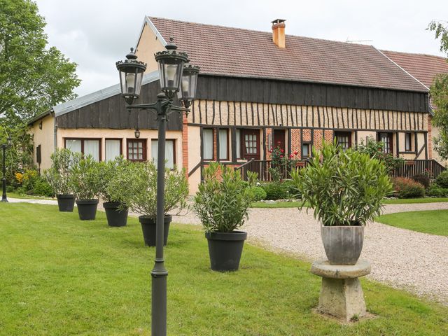 Le mariage de Samuel et Lucie à Beaulieu-sur-Loire, Loiret 4