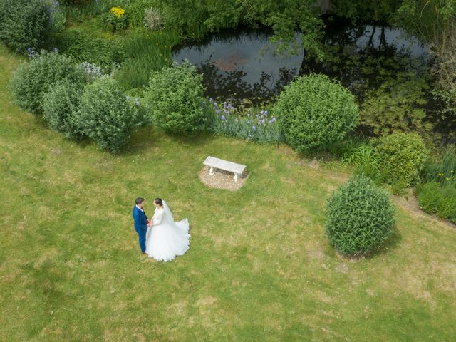 Le mariage de Samuel et Lucie à Beaulieu-sur-Loire, Loiret 25