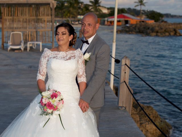 Le mariage de Marie-Françoise et Jacques à Le Gosier, Guadeloupe 3