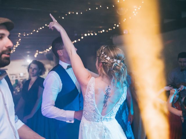 Le mariage de Julien et Roxanne à Degré, Sarthe 9