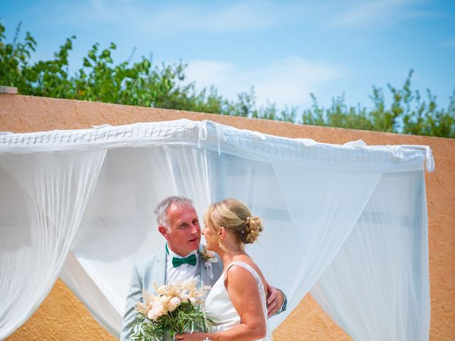 Le mariage de Bertrand et Hélène  à Le Puy-Sainte-Réparade, Bouches-du-Rhône 3
