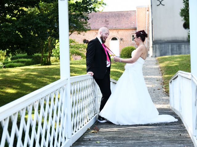 Le mariage de Arnaud et Noémie à Noordpeene, Nord 23