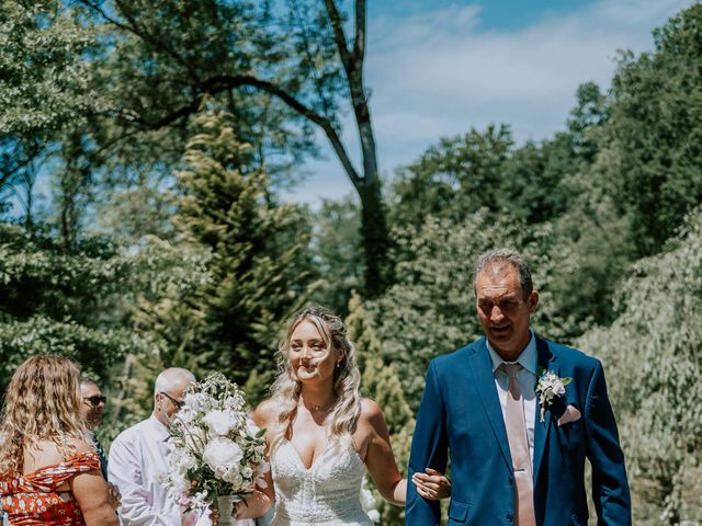 Le mariage de David et Rhian à Aubusson, Creuse 10