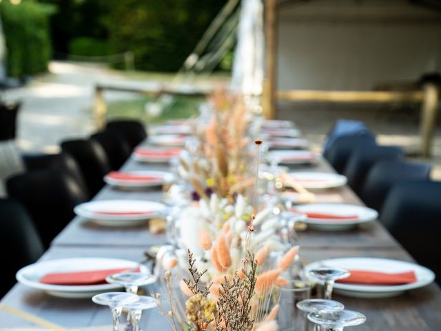 Le mariage de Isabelle et Nicolas à Saliès, Tarn 7