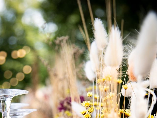 Le mariage de Isabelle et Nicolas à Saliès, Tarn 12