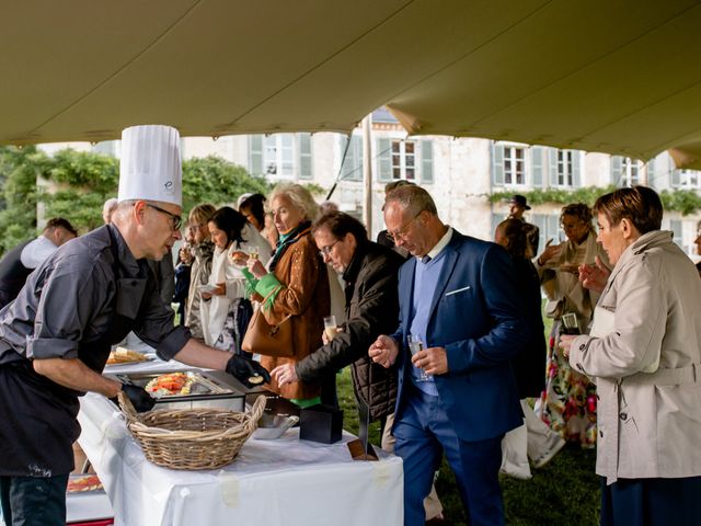 Le mariage de Amine et Gwenaëlle à Neuilly-en-Sancerre, Cher 29