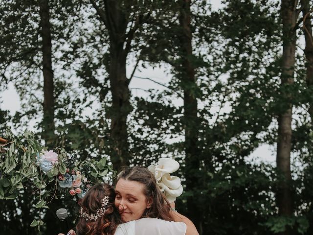 Le mariage de Fany et Tom à Saint-Paër, Seine-Maritime 42