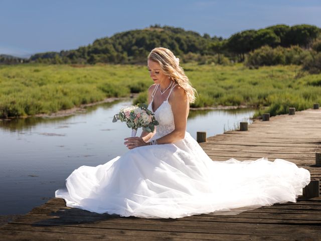 Le mariage de Geoffrey et Isabelle à Narbonne, Aude 3