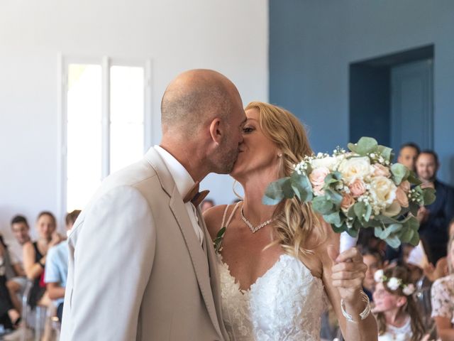 Le mariage de Geoffrey et Isabelle à Narbonne, Aude 6