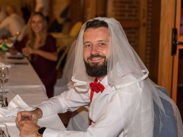 Le mariage de Arnaud et Morgane à Excideuil, Dordogne 86