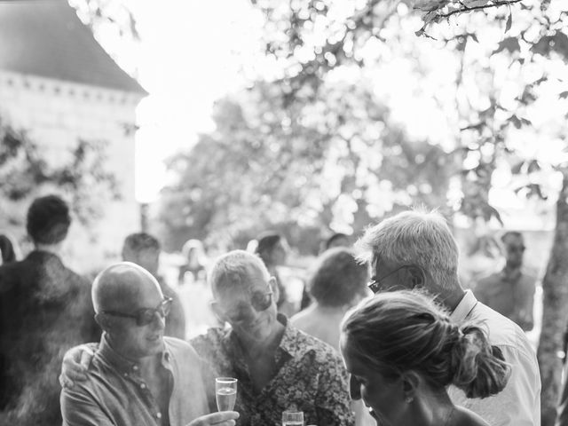 Le mariage de Pablo et Julia à Ingrandes-de-Touraine, Indre-et-Loire 49