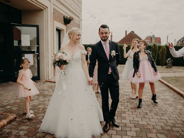 Le mariage de Bertrand et Manon à Lompret, Nord 34