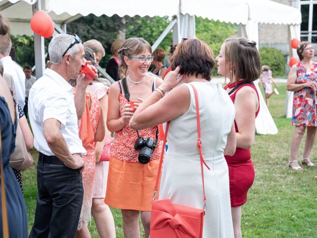 Le mariage de Jean-Paul et Patricia à Barenton, Manche 69