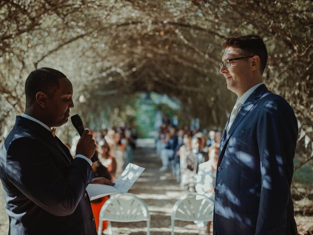 Le mariage de Thibault et Marvin à Saint-Valérien, Yonne 100