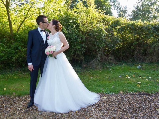 Le mariage de Thomas et Ellen à Fouilloy, Somme 9