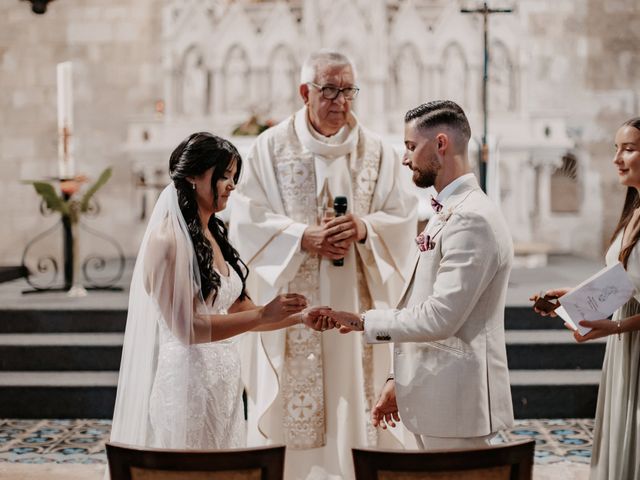 Le mariage de Maxime et Julie à Beaumontois-en-Périgord, Dordogne 42