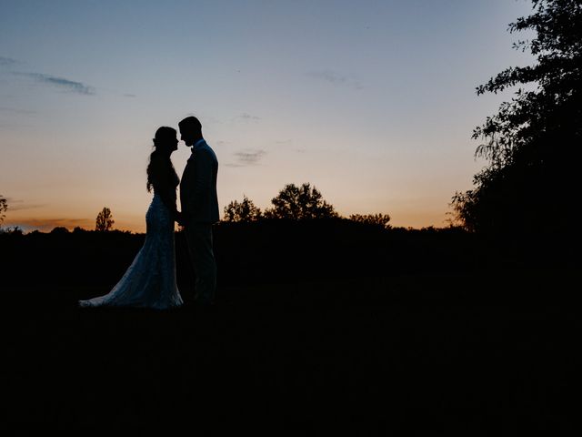 Le mariage de Maxime et Julie à Beaumontois-en-Périgord, Dordogne 77