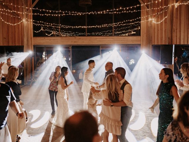 Le mariage de Maxime et Julie à Beaumontois-en-Périgord, Dordogne 83