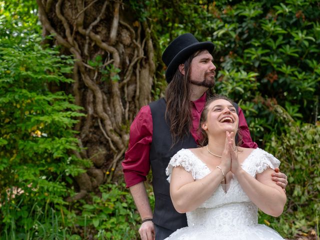 Le mariage de Loris et Louise à Saint-Laurent-les-Églises, Haute-Vienne 29