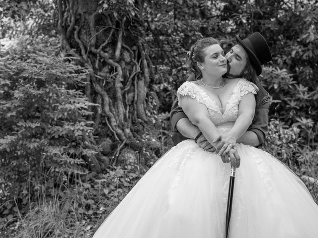 Le mariage de Loris et Louise à Saint-Laurent-les-Églises, Haute-Vienne 30