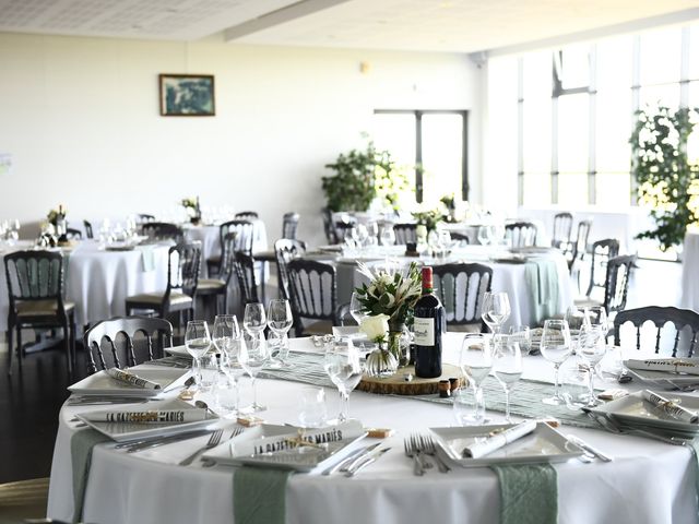 Le mariage de Arnaud et Noémie à Chamblay, Jura 6