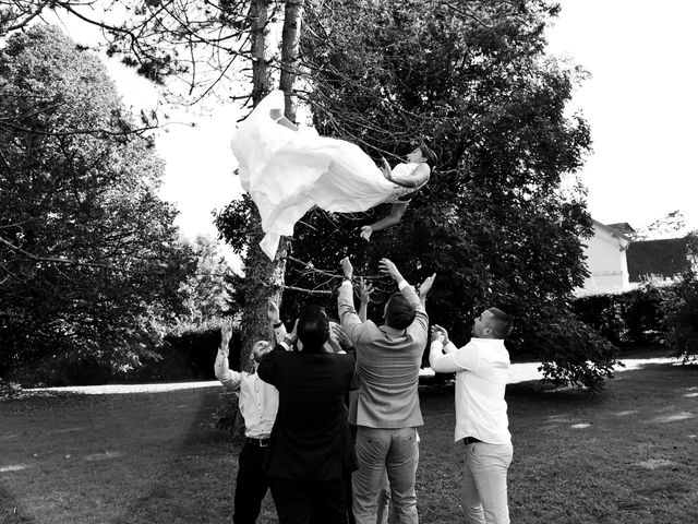 Le mariage de Arnaud et Noémie à Chamblay, Jura 15