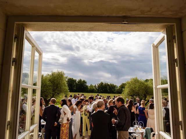 Le mariage de Edouard et Helena à La Rochelle, Charente Maritime 56