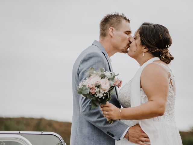 Le mariage de Charlotte  et Thomas  à Châteauneuf-sur-Charente, Charente 6