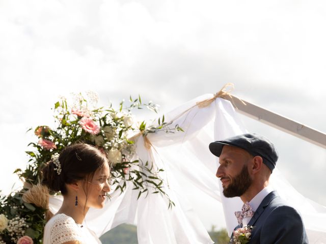 Le mariage de Vincent et Myriam à Vesc, Drôme 6