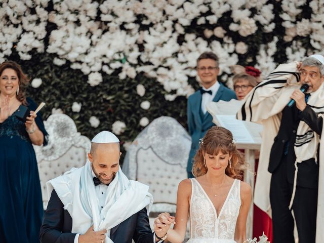 Le mariage de Johan et Helene à Le Coudray-Montceaux, Essonne 14