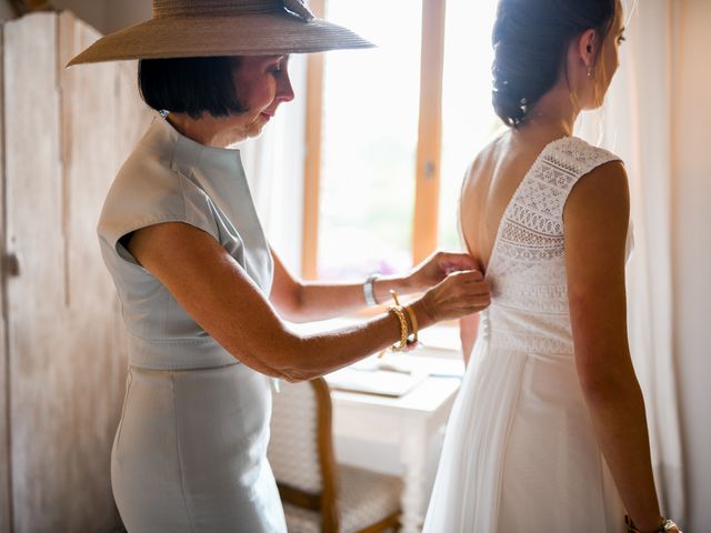 Le mariage de Violaine et Mathilde à Auneau, Eure-et-Loir 13