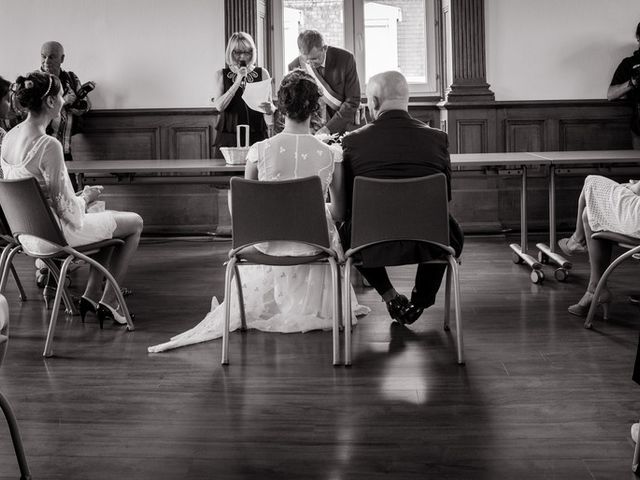 Le mariage de Olivier et Kimchi à Feurs, Loire 9