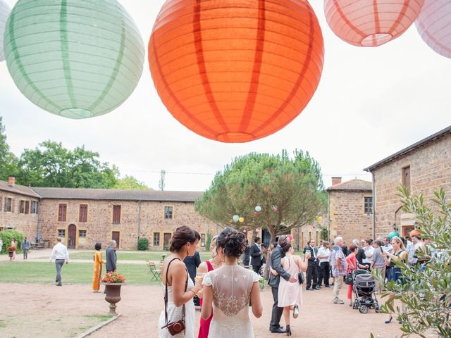 Le mariage de Olivier et Kimchi à Feurs, Loire 17