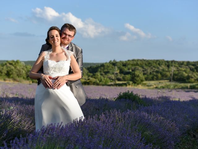 Le mariage de Alexis et Mélanie à Bouchet, Drôme 18