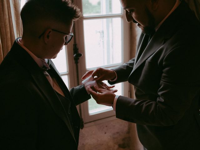Le mariage de Oriane et Katia à La Réole, Gironde 25