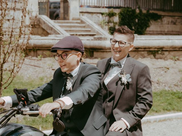 Le mariage de Oriane et Katia à La Réole, Gironde 36