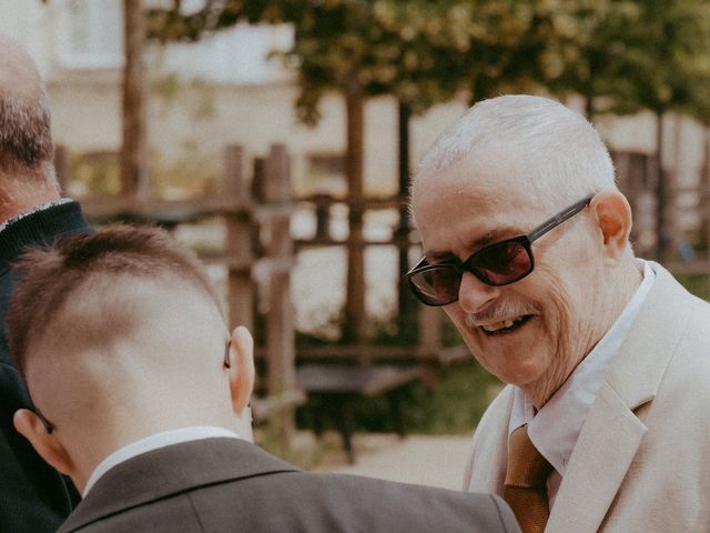 Le mariage de Oriane et Katia à La Réole, Gironde 40