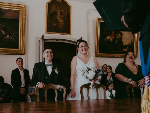 Le mariage de Oriane et Katia à La Réole, Gironde 49